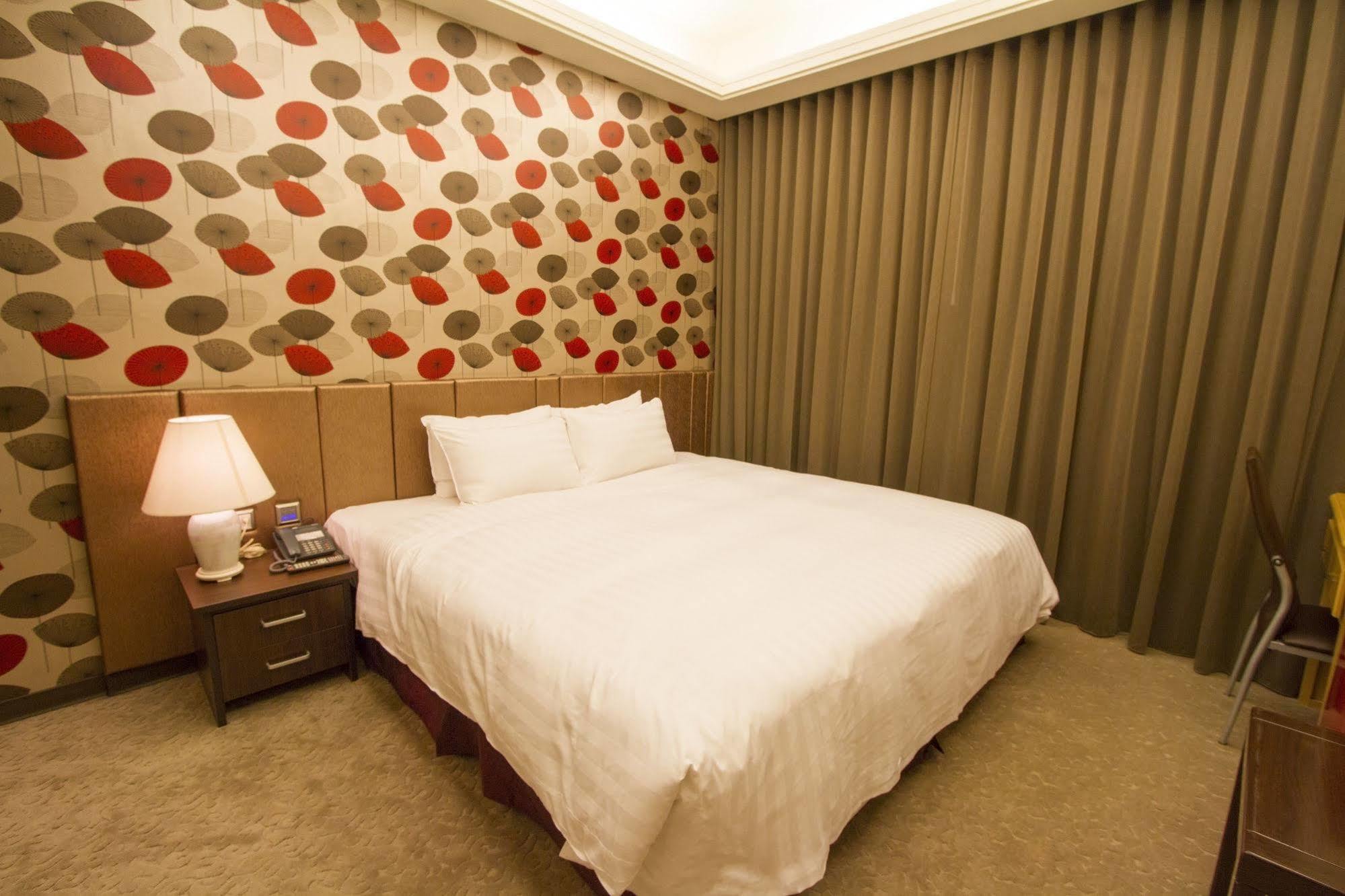 Hunt Champion Hotel Taichung Dış mekan fotoğraf