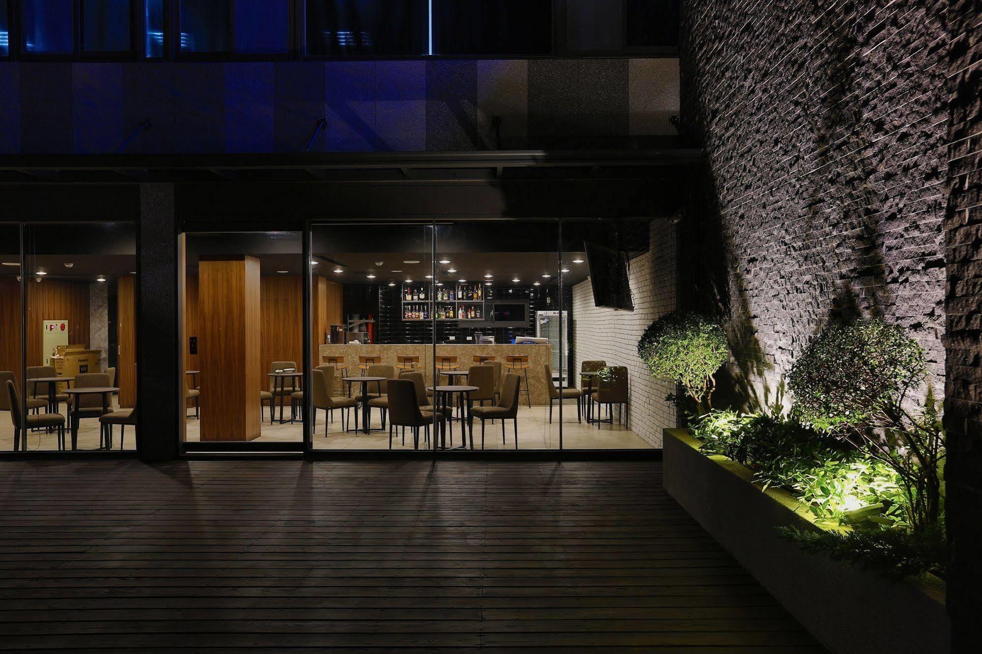 Hunt Champion Hotel Taichung Dış mekan fotoğraf